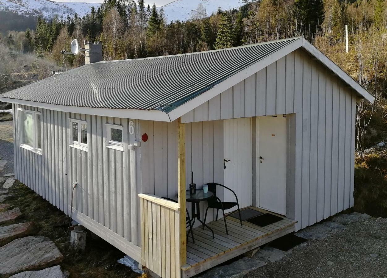 Smordal Hytteutleie Og Camping Otel Nordfjordeid Dış mekan fotoğraf